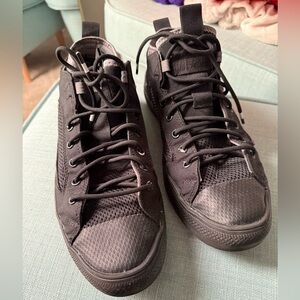 Converse Ultra 160481C slip on Men’s 8.5 black